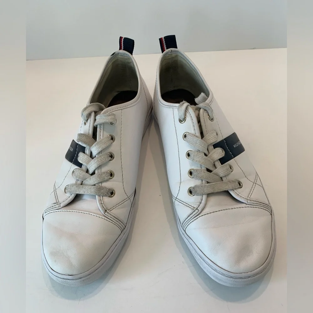 Tommy Hilfiger Lainie White Leather Sneakers Size 10
